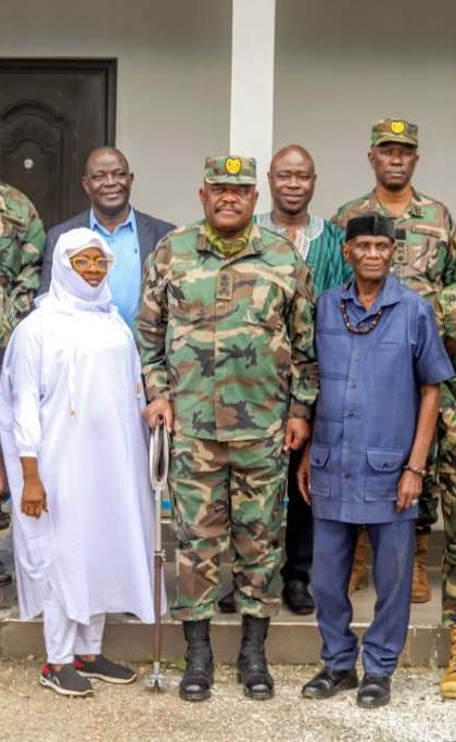 OTI REGIONAL MINISTER RECEIVES CHIEF OF THE DEFENCE STAFF ON WORKING VISIT TO INSPECT MILITARY BARRACKS PROJECT